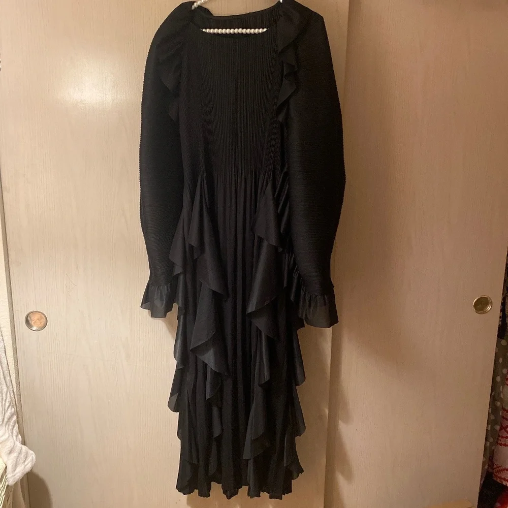 🖤One Size fits Most! Black Elegant Dress🖤 - Picture 1 of 6